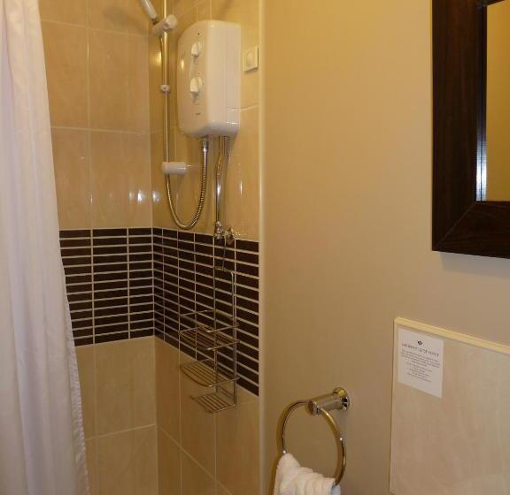 古典房间, The Cliffbury