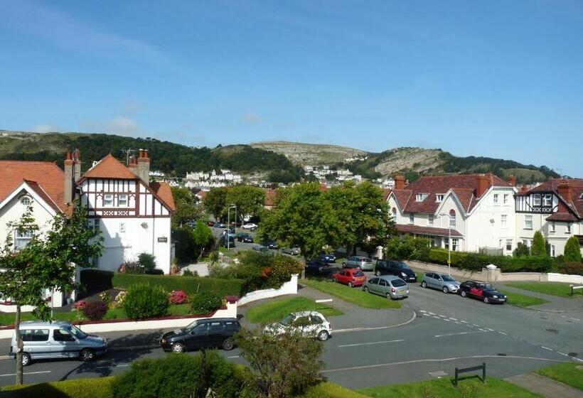 高级客房, The Cliffbury