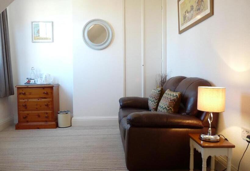 经典套房, The Cliffbury