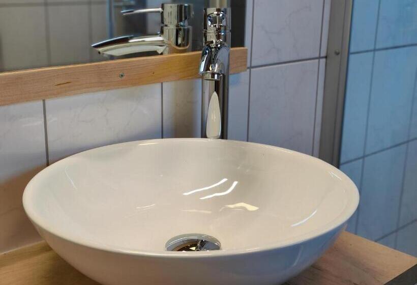 חדר סטנדרט לשלושה, Pension Almhof