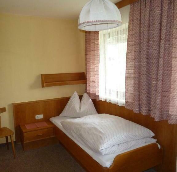 غرفة قياسية فردية, Pension Edelweiss