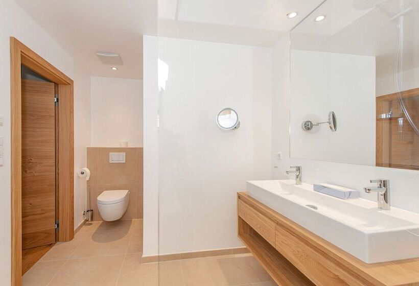 Апартаменты 2 Спальни, Skylodge Alpine Homes