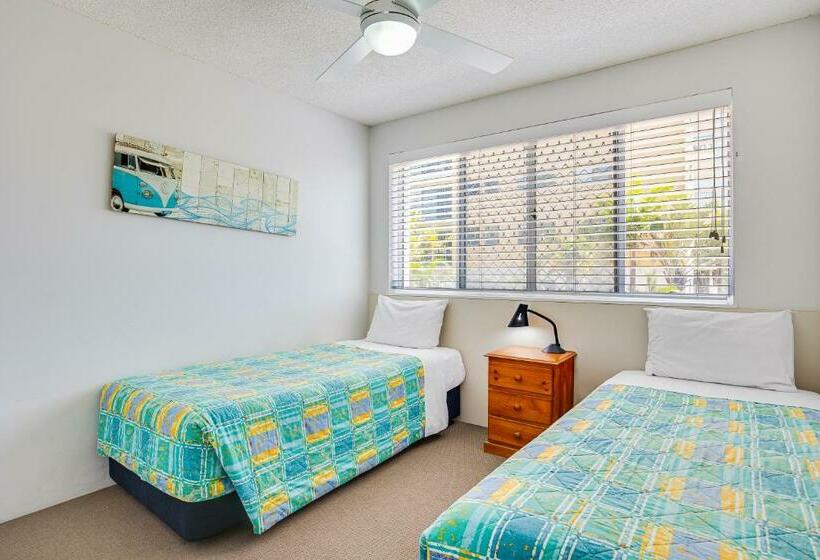 Апартаменты 3 Спальни, Coral Sea Apartments