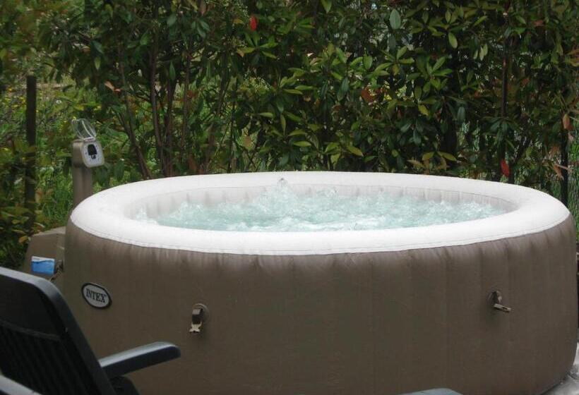 1 Bedroom Apartment Lake View, La Ruota Del Mulino