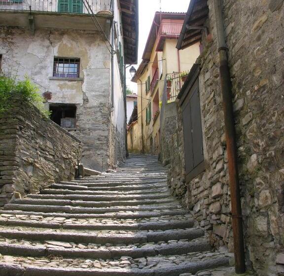 1 Bedroom Apartment Lake View, La Ruota Del Mulino
