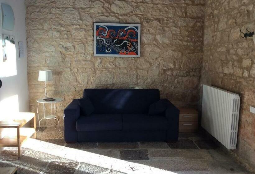 استودیوی استاندارد, Masseria Sant'elia