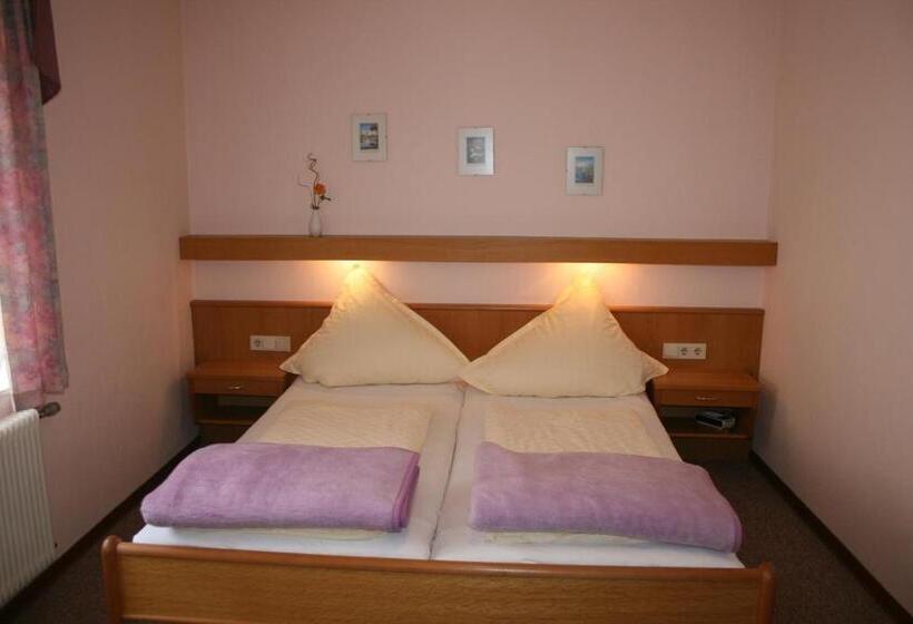 חדר סטנדרט לשלושה, Gasthof Grünling