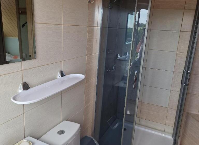 اتاق استاندارد چهار تخته, Griežto 5