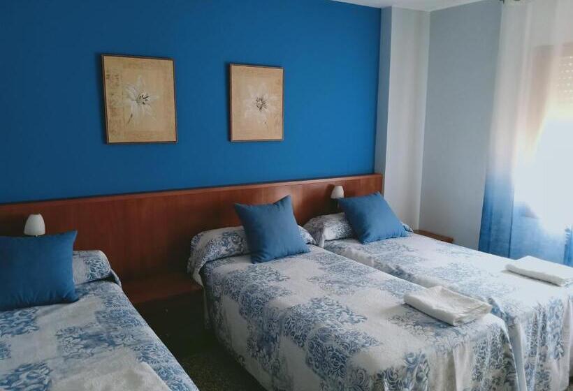 스탠다드 트리플 룸, Hostal Casa Barranco