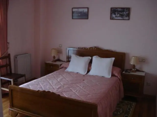 スタンダードルーム, Hostal Pumar