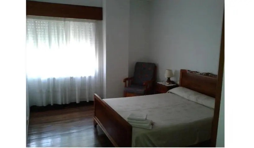 バス共有のスタンダードルーム, Hostal Pumar