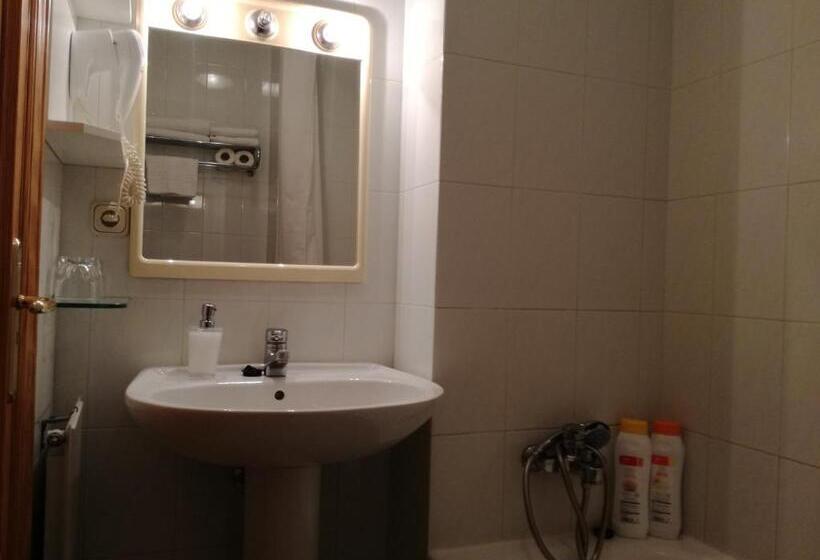 غرفة قياسية, Hostal Pumar