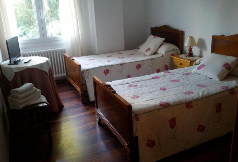 غرفة قياسية حمام مشترك, Hostal Pumar