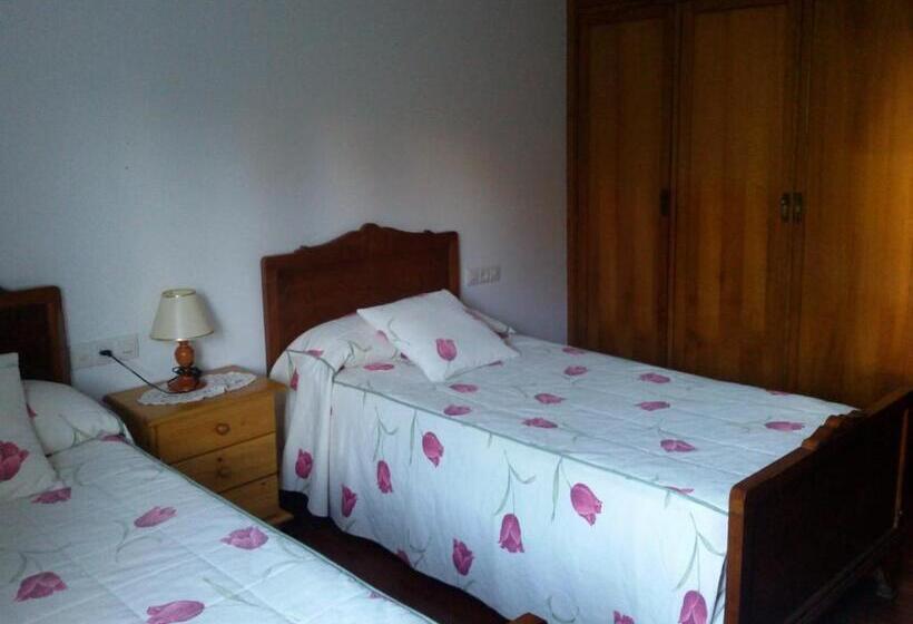 غرفة قياسية حمام مشترك, Hostal Pumar