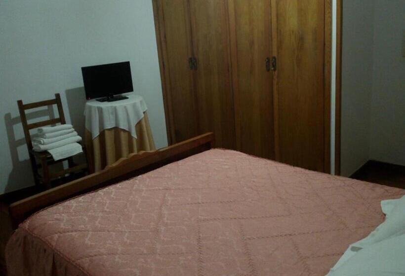 غرفة قياسية حمام مشترك, Hostal Pumar
