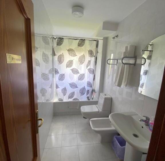 غرفة قياسية حمام مشترك, Hostal Pumar