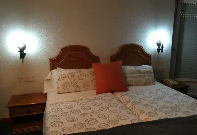 スタンダードルーム, Hostal Victoria