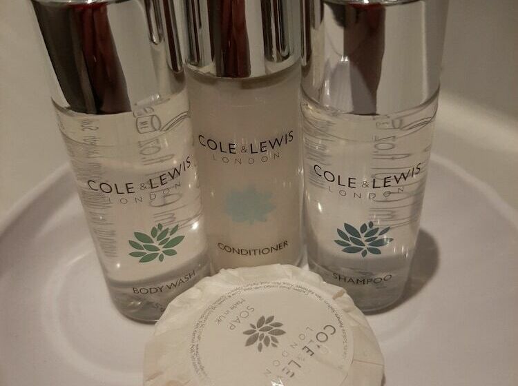 스탠다드 룸, Lyndhurst