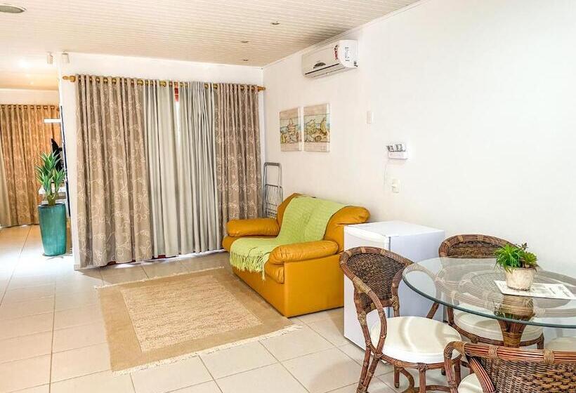 스위트, Pousada Recanto Das Flores