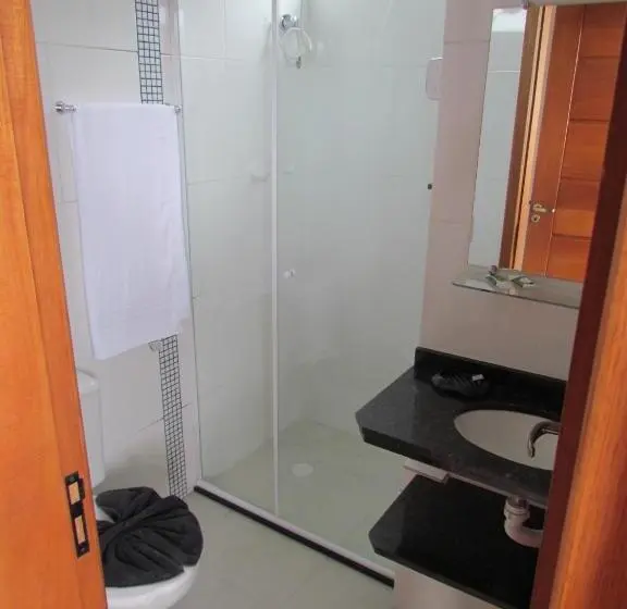اتاق استاندارد سه نفره, Pousada Vila Da Praia