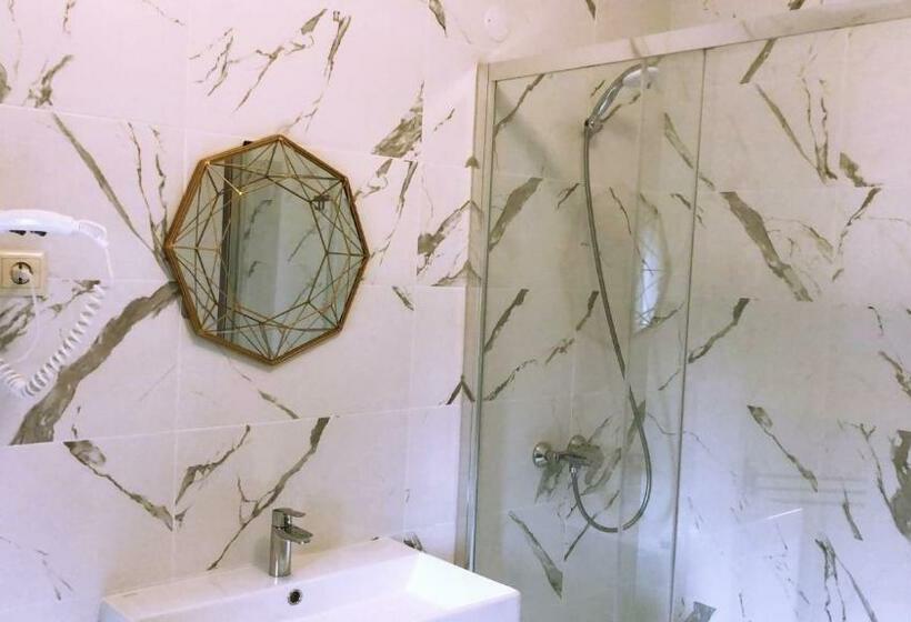 标准间, Rural Solar Das Arcadas