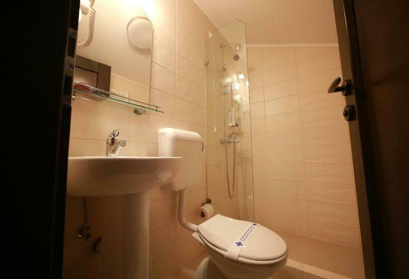 اتاق استاندارد یک نفره, Villa Od Alula