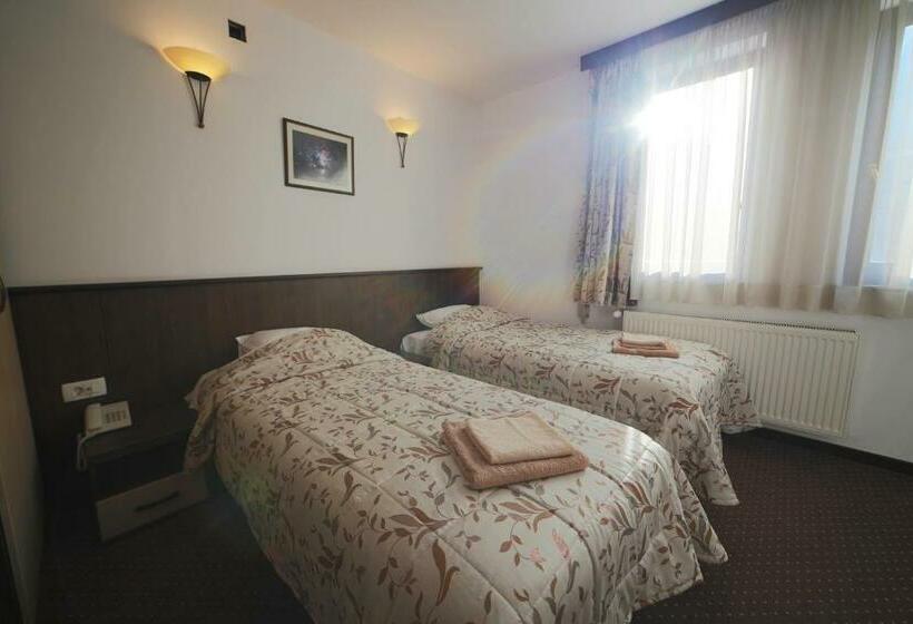 اتاق استاندارد, Villa Od Alula