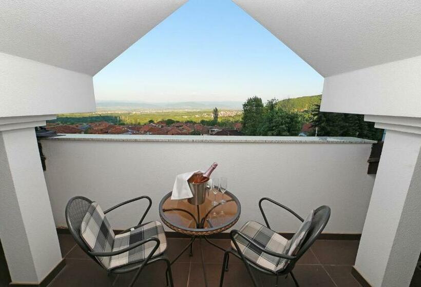 اتاق استاندارد سه نفره, Villa Od Alula