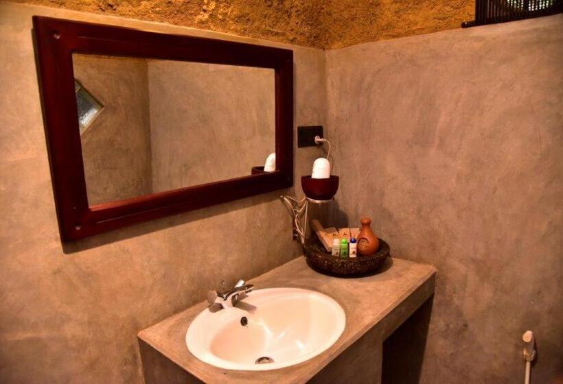 标准房带园景, Akein Jungle Resort   Sigiriya