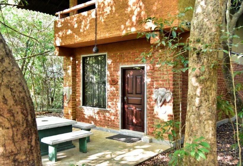 带花园景观和一个卧室的别墅, Akein Jungle Resort Sigiriya