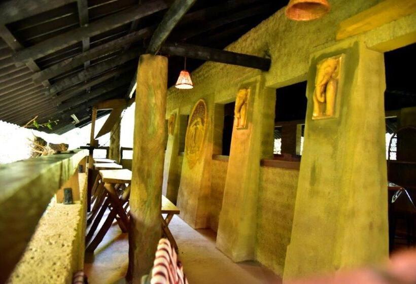 带花园景观和一个卧室的别墅, Akein Jungle Resort   Sigiriya