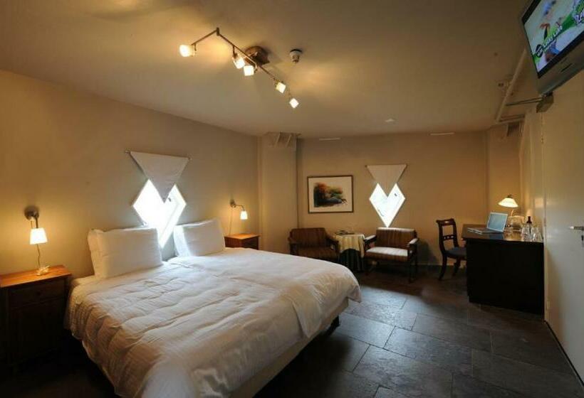 豪华房间, De Watertoren