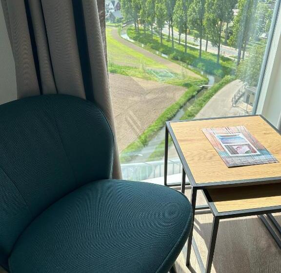 Люкс Повышенной Комфортности, De Watertoren