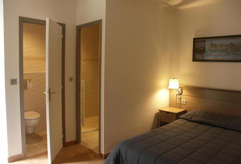 スタンダード４人部屋, Hôtel La Bonne Auberge