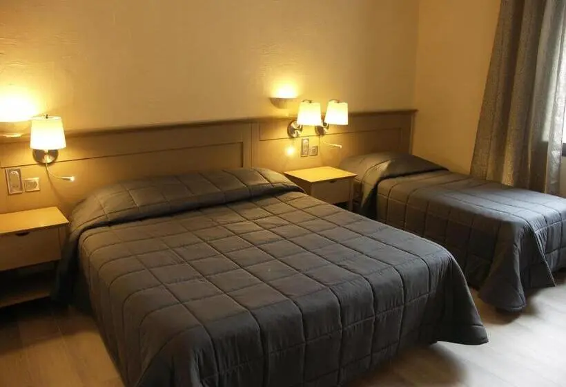 Standard Quadruple Room, Hôtel La Bonne Auberge