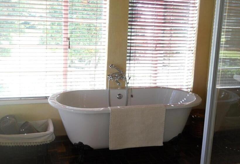 家庭间, New Holme Nature Lodge