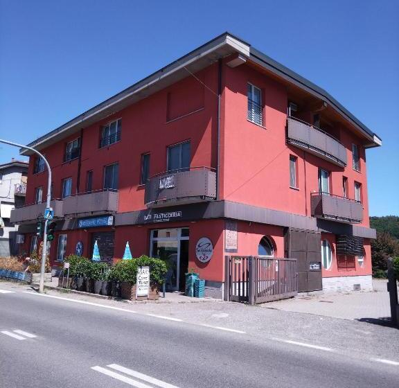 스탠다드 룸 킹사이즈 침대, Camera Manù