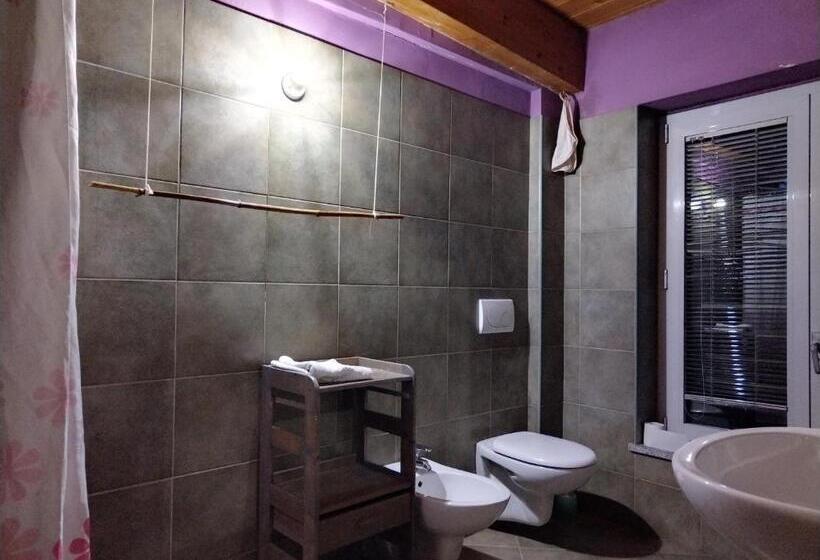 스탠다드 룸 킹사이즈 침대, Camera Manù