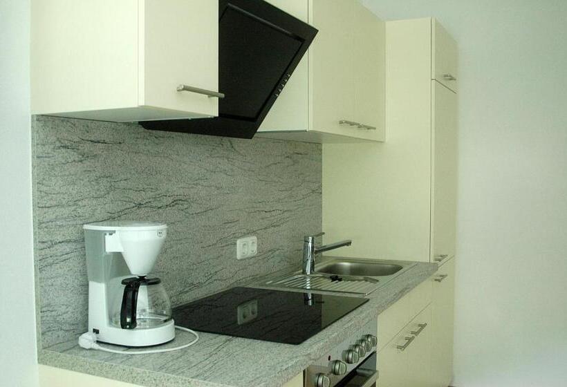 דירת שני חדרים, Gasthof Maly