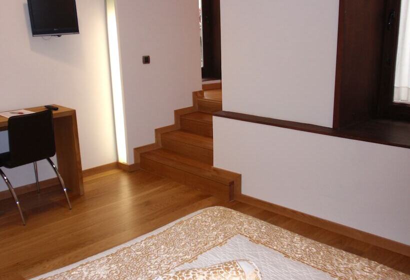 标准间, Posada Miranda