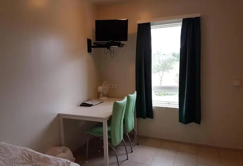 اتاق استاندارد, Vinland Guesthouse