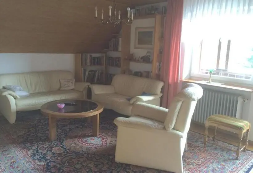 スイート, Pension Silberdistel