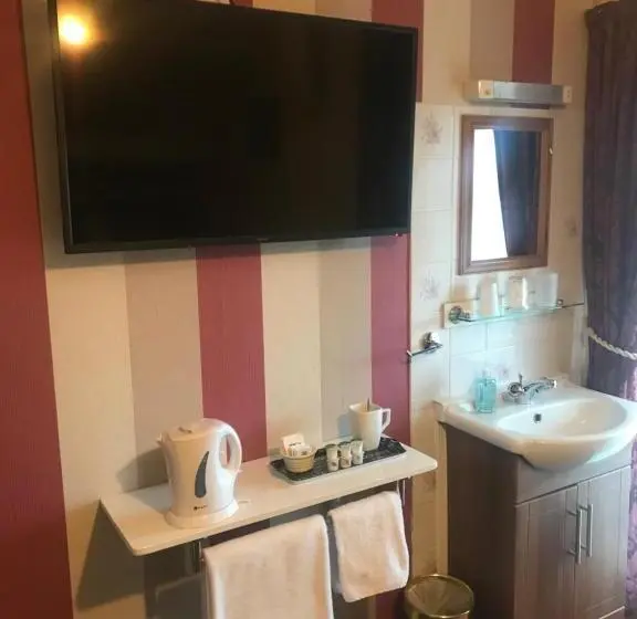 Standard Yhden Hengen Huone Jaettu Kylpyhuone, Cornerways Guest House