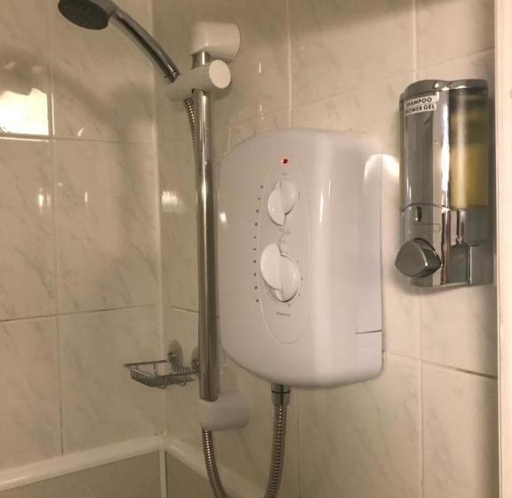 اتاق استاندارد یک نفره, Cornerways Guest House