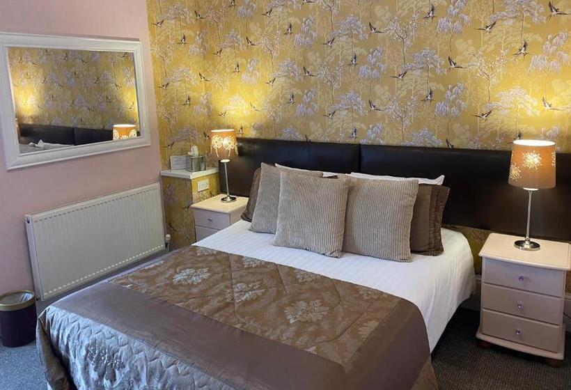 اتاق سوپریور, Cornerways Guest House