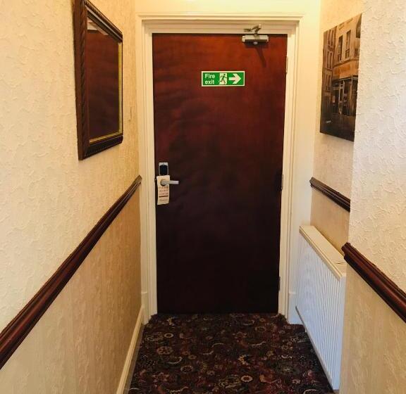 スーペリアールーム, Cornerways Guest House