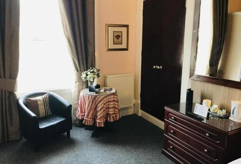 Superior Yhden Hengen Huone, Cornerways Guest House