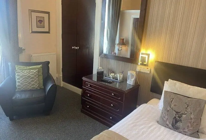 Superior Yhden Hengen Huone, Cornerways Guest House