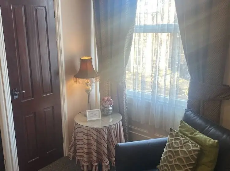 Superior Yhden Hengen Huone, Cornerways Guest House