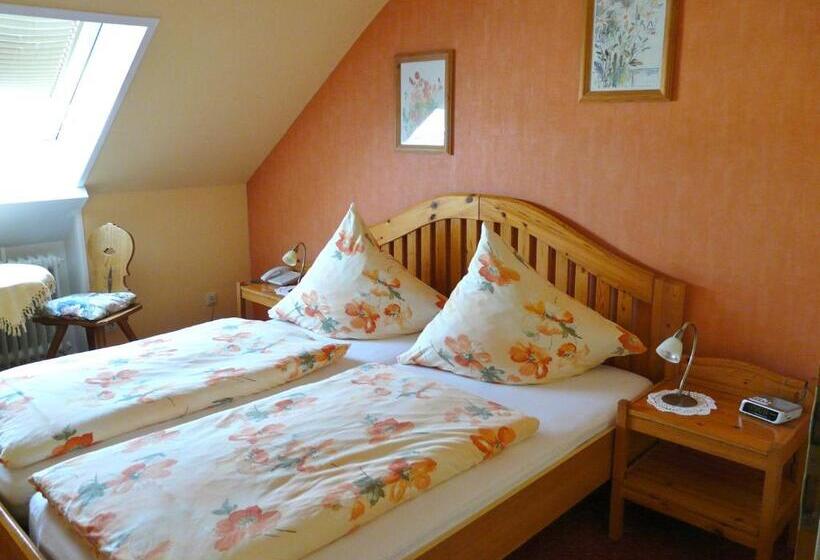 Standart Oda, Gästehaus Eberlein